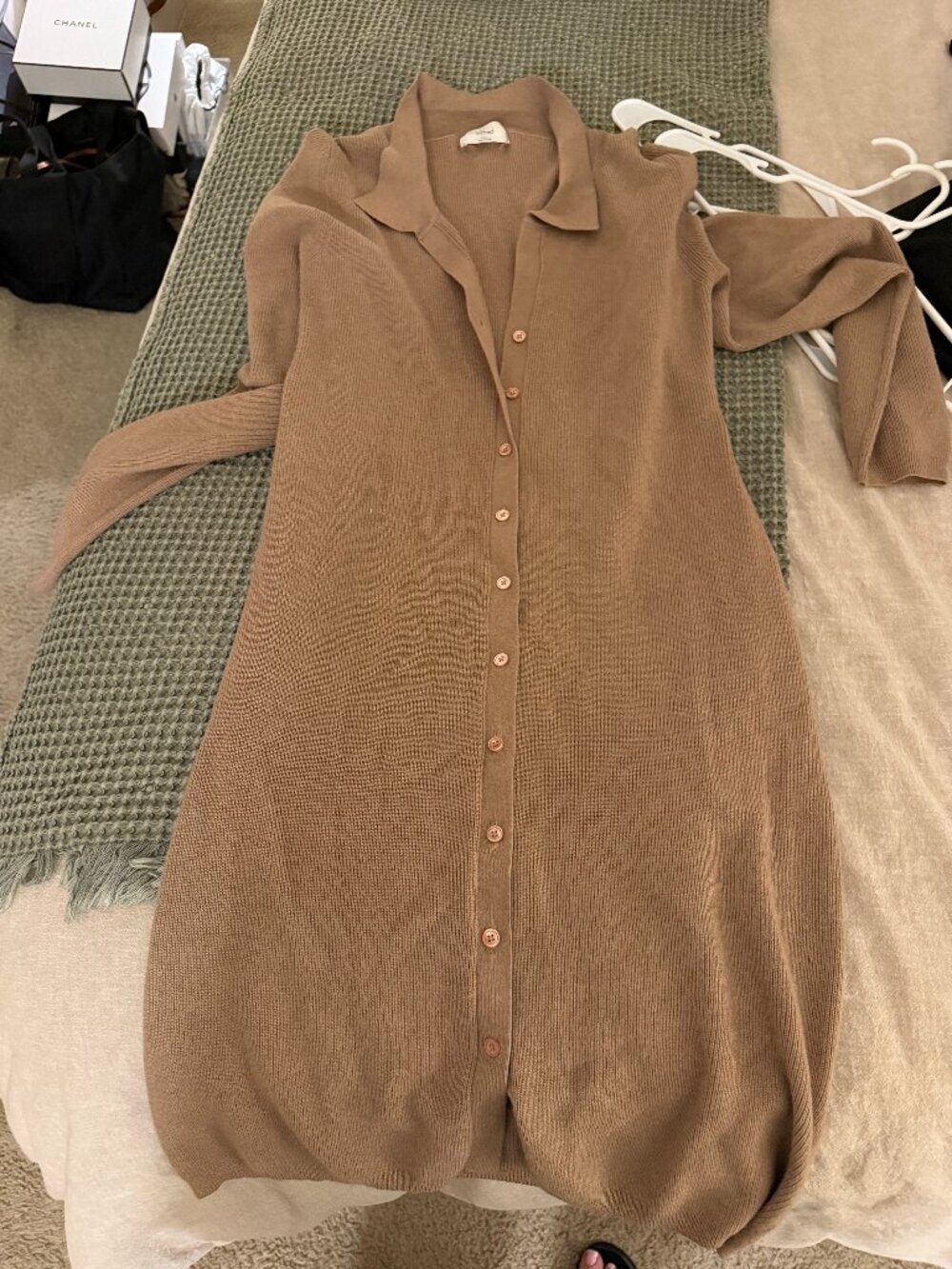 Aritzia Wilfred Knit Shirt Dress – Tan | Size 2XL